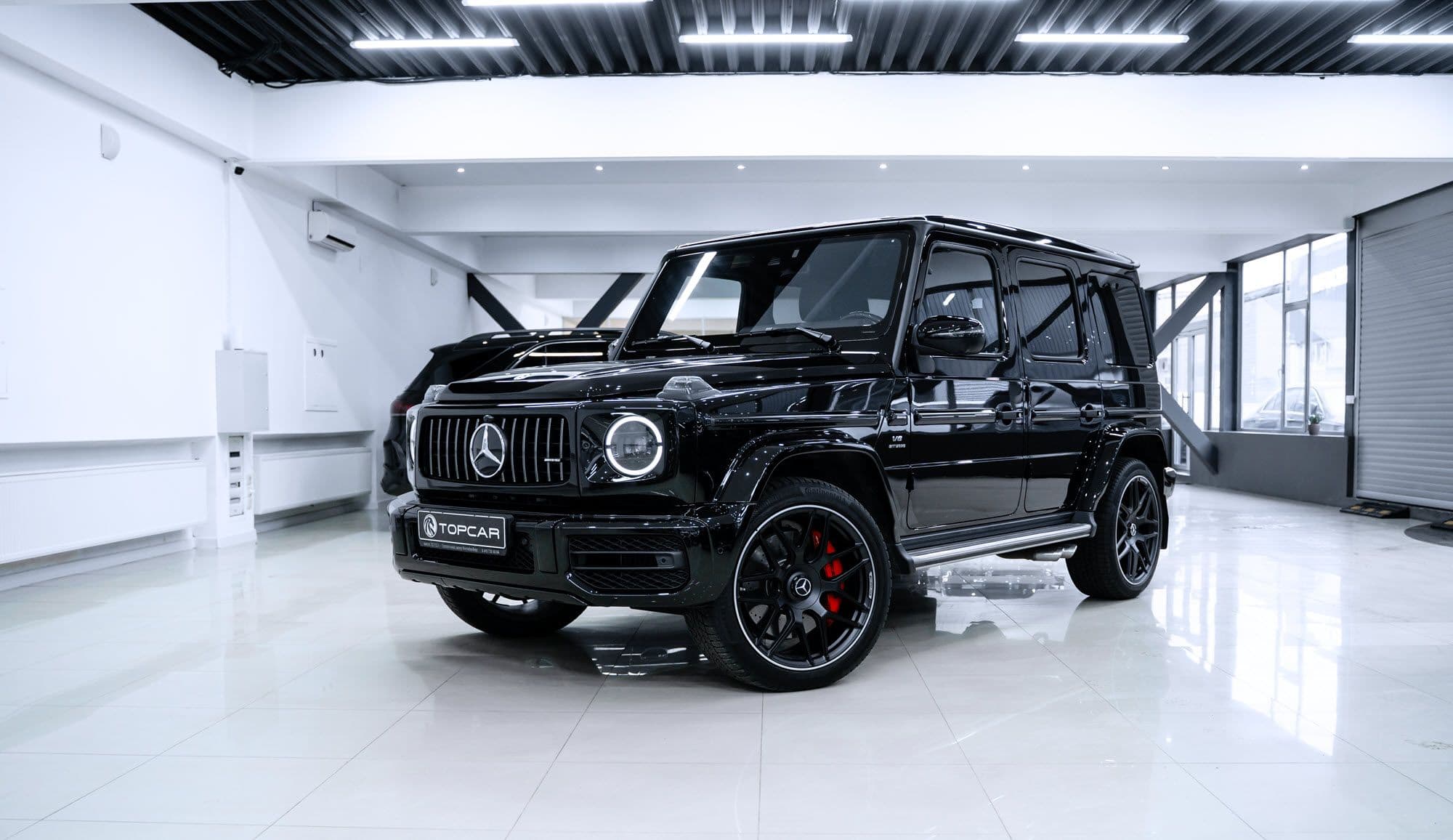 Аренда G63 AMG (2021) черного цвета в Москве без водителя .