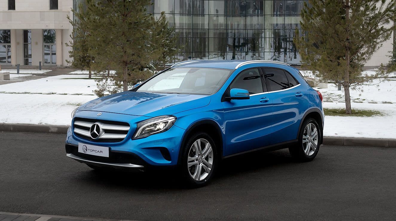 Аренда Mercedes-Benz GLA250 в Москве без водителя.