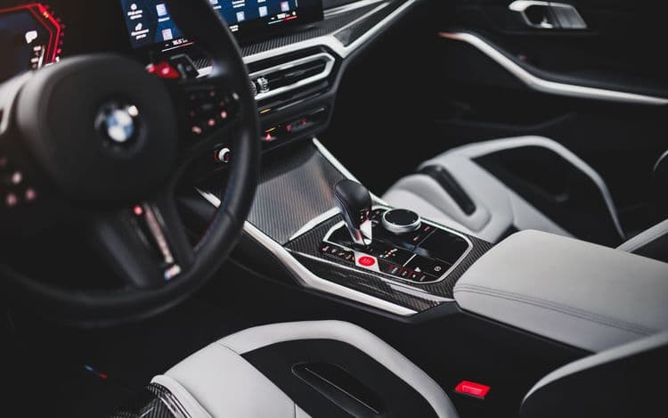 Интерьер BMW M3 Touring Matte Grey