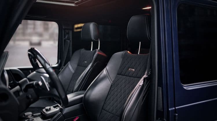 Интерьер Mercedes G500 4x4 премиальный салон внедорожника