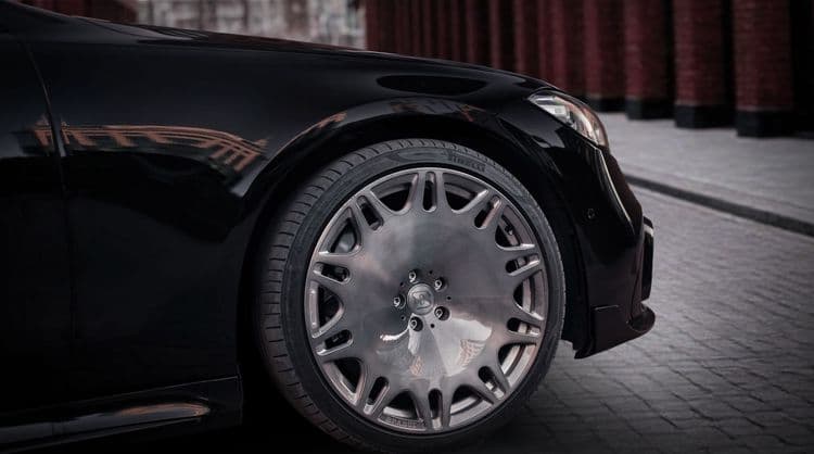 Колесные диски Mercedes W223 Brabus крупным планом